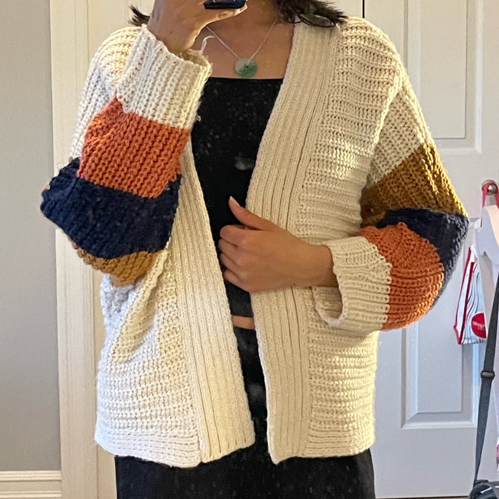 Bb Dakota Cardigan